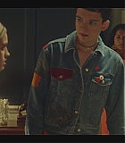 EMO105-396.jpg