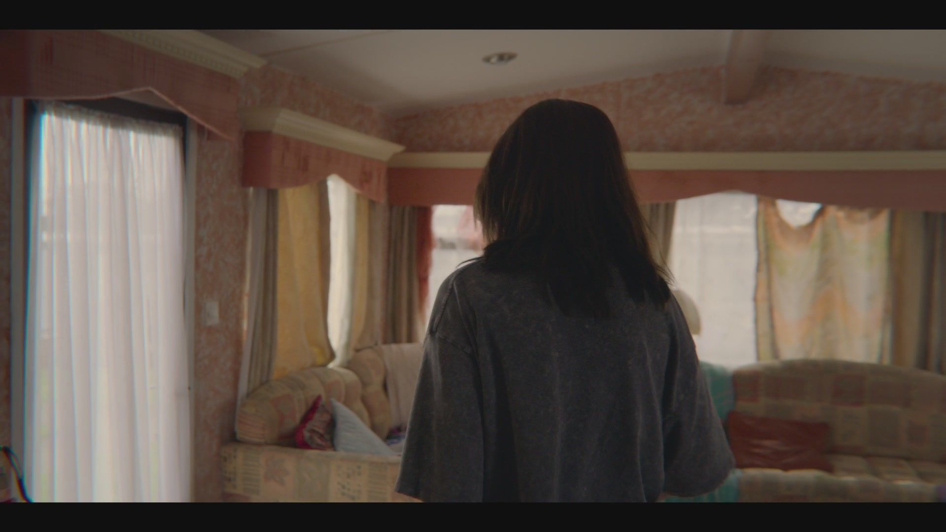 EMO201-217.jpg EMO201-217.jpg